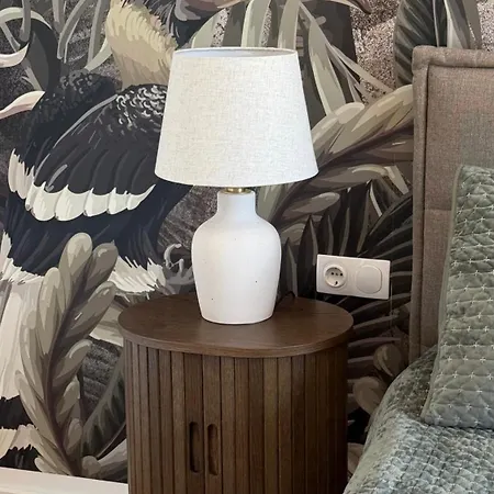 Apartman Flora *