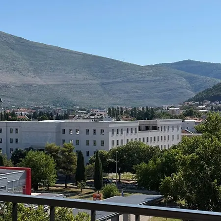 Apartman Flora *